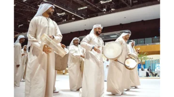 بألوان الفن.. العروض الأدائية تضفي لمسة استثنائية على فعاليات مهرجان الشعر العربي